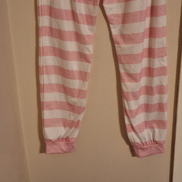 pink and white stripped pajama bottom - Picture 5 of 10